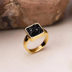 ANEL QUADRADO FRAGMENTOS DOURADO