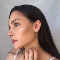 BRINCO MINI CABOCHÃO DOURADO 4MM