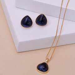 BRINCO GOTA DOURADO CABOCHÃO 12X13