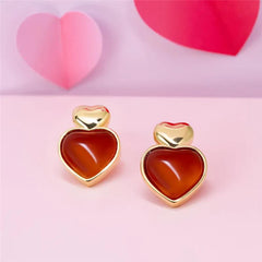 BRINCO CORAÇÃO DOURADO PEDRA CABOCHÃO DETALHE MINIMALISTA