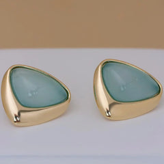 BRINCO DOURADO PEDRA STILETTO CABOCHÃO