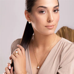 BRINCO TORCIDO PÉROLAS DOURADO