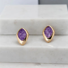 BRINCO DOURADO DETALHE UNICO FRAGMENTOS