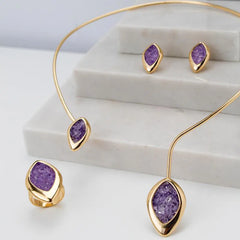 BRINCO DOURADO DETALHE UNICO FRAGMENTOS