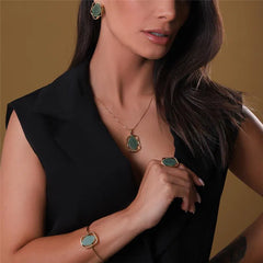 CONJUNTO DOURADO GEOMÉTRICO ESSENCIAL
