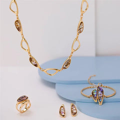 CONJUNTO DOURADO CONCHAS TRIO DE PEDRAS NAVETE FACETADA