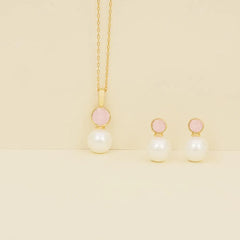 CONJUNTO DOURADO PÉROLA COM DETALHES FRAGMENTADOS