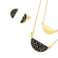 CONJUNTO DOURADO COM PINGENTE EXTRA E PEDRA FRAGMENTADA