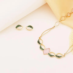 CONJUNTO AURA DOURADO COM PEDRA FRAGMENTADA
