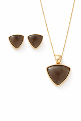CONJUNTO DOURADO PEDRA CABOCHÃO TRIANGULAR