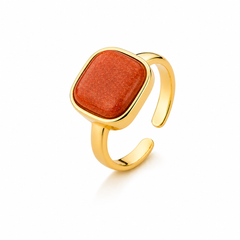 ANEL DOURADO AJUSTAVEL PEDRA QUADRADA 10X10MM