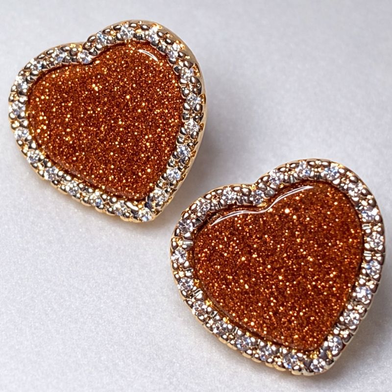 BRINCO CORAÇÃO DOURADO PEDRA CHAPA COM ZIRCÔNIAS E RÓDIO BRANCO