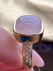 ANEL QUADRADO COM ZIRCÔNIAS DOURADO