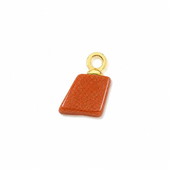 PINGENTE DOURADO COM PEDRA EM TAMANHOS DIFERENTES